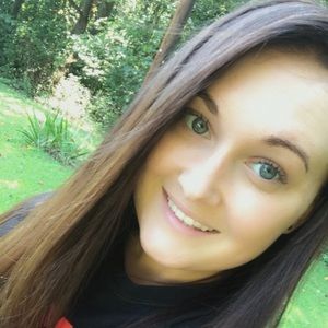 Meet your Posher, Leanna